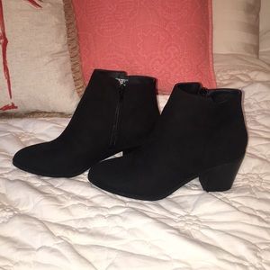 Women’s black heeled booties